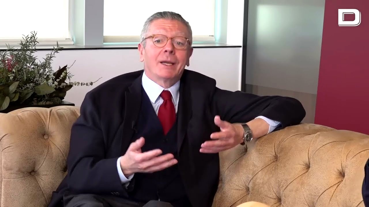 Alberto Ruiz-Gallardón durante su entrevista con César Wonenburger